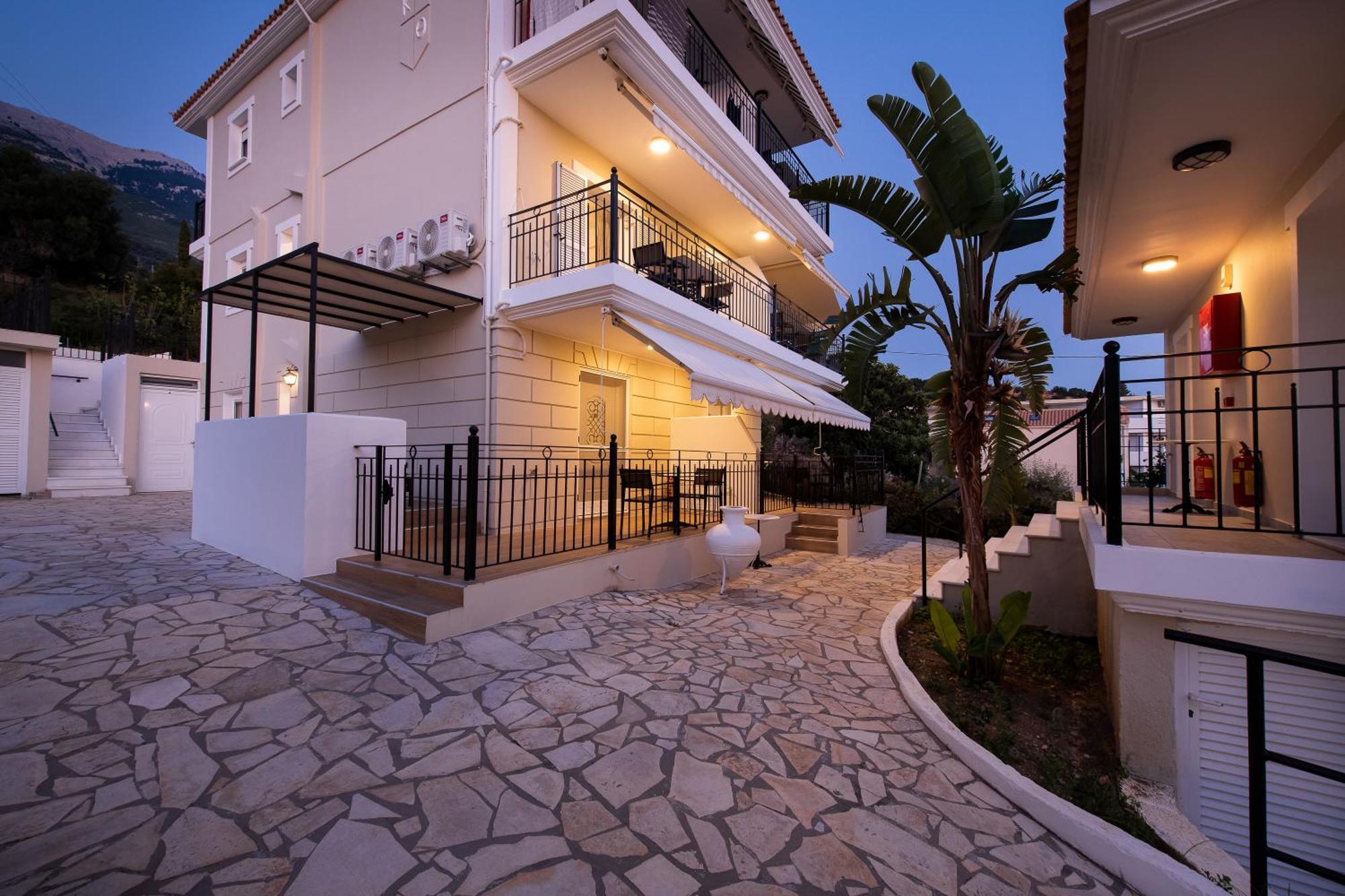 Barefoot Contessa Apartment Lourdata  Bagian luar foto